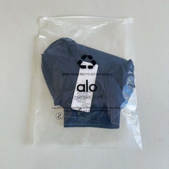 Alo Yoga Black Double Layer Athletic Shorts with Liner Stretch Size L - Picture 3 of 5